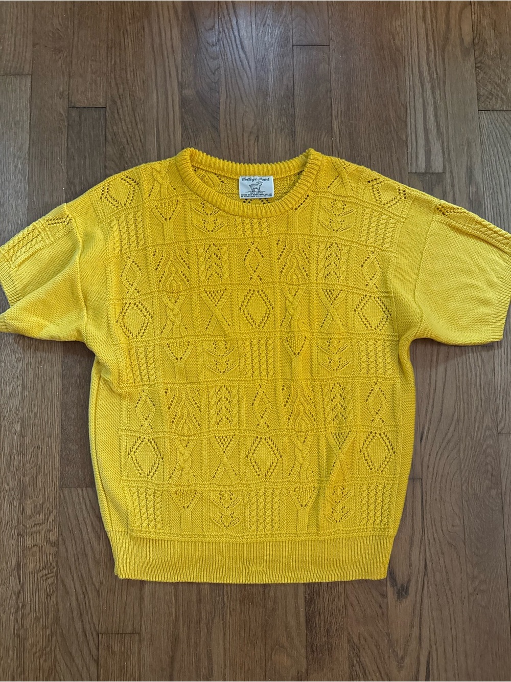 Vintage College Point Yellow Short-Sleeve Knit Sweater